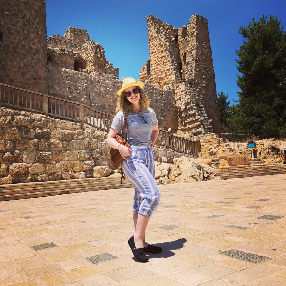 Meet your posher, Iris!